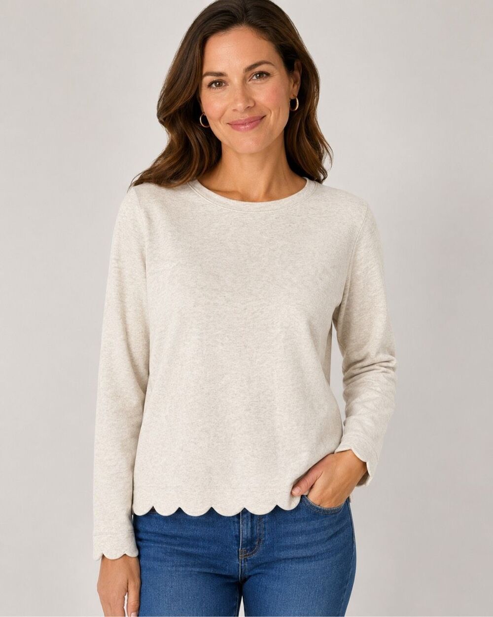Talbots Women’s Large Oatmeal Scallop Hem Crewneck Sweatshirt 100% Cotton #1900